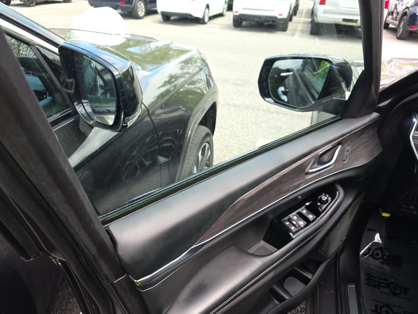 JEEP GRAND CHEROKEE - 10