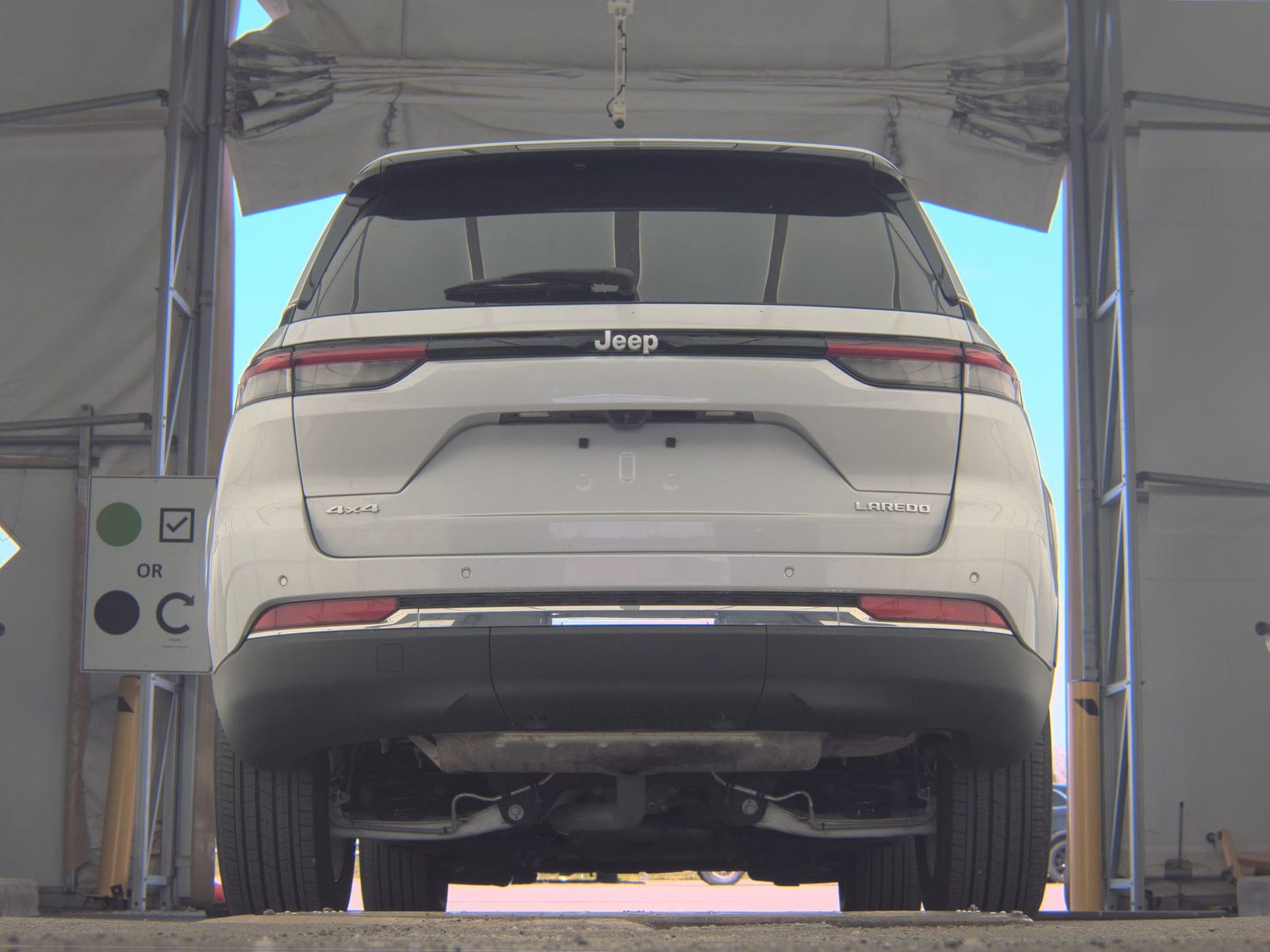 JEEP GRAND CHEROKEE - 8