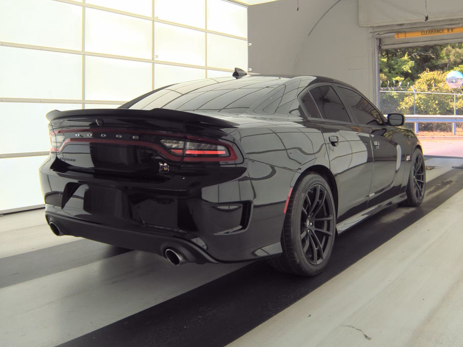 DODGE CHALLENGER - 6