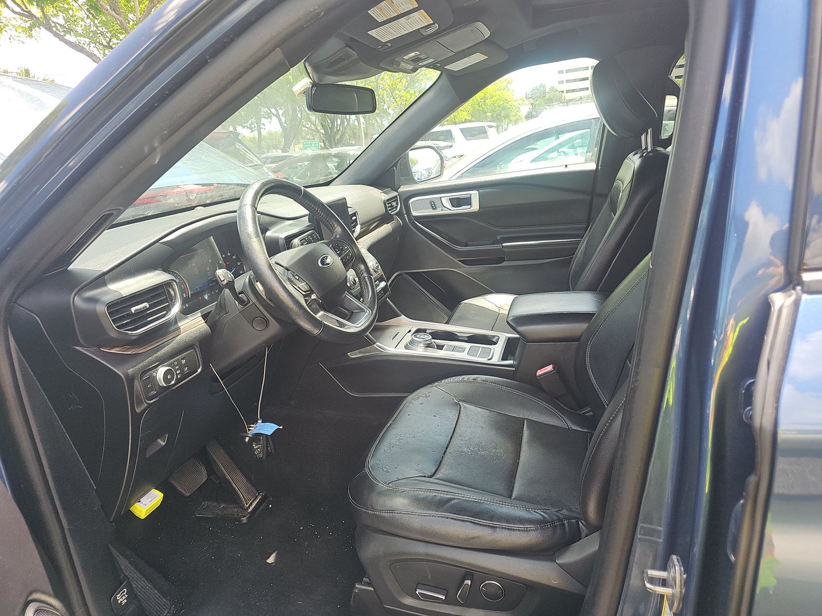 FORD EXPLORER - 8
