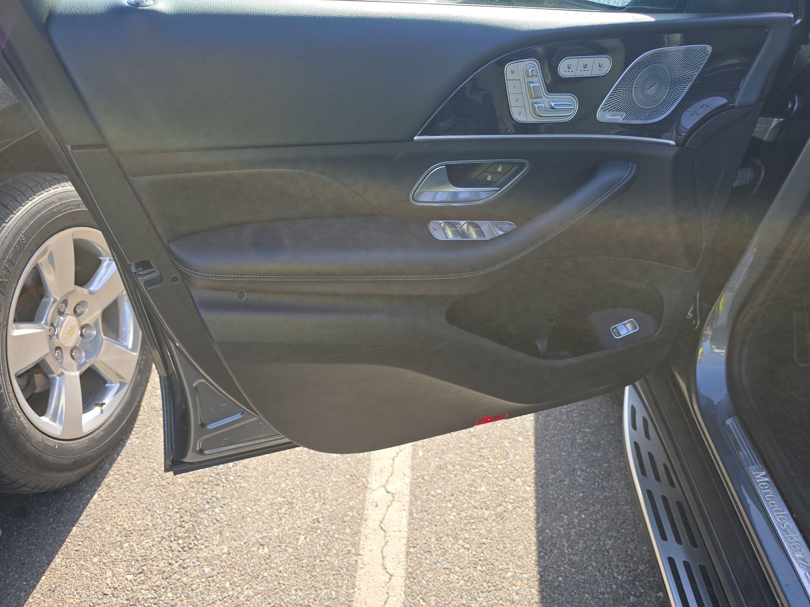 MERCEDES-BENZ GLS - 10