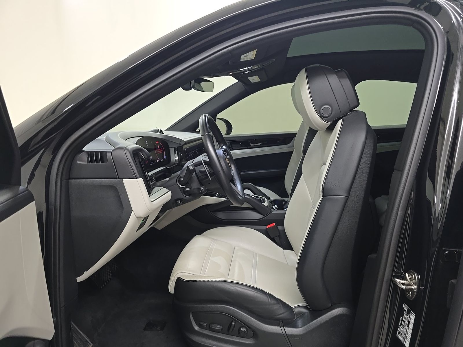 2024 Porsche Cayenne Base AWD