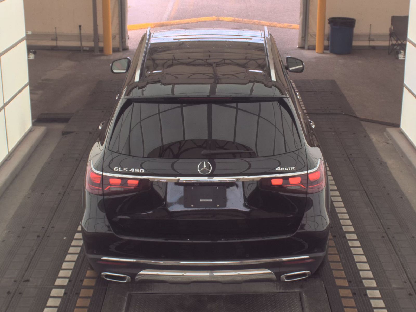 MERCEDES-BENZ GLS - 7