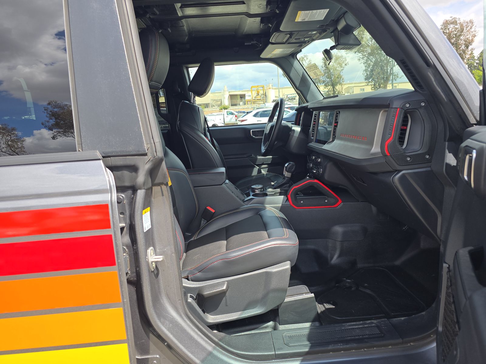 FORD BRONCO - 9