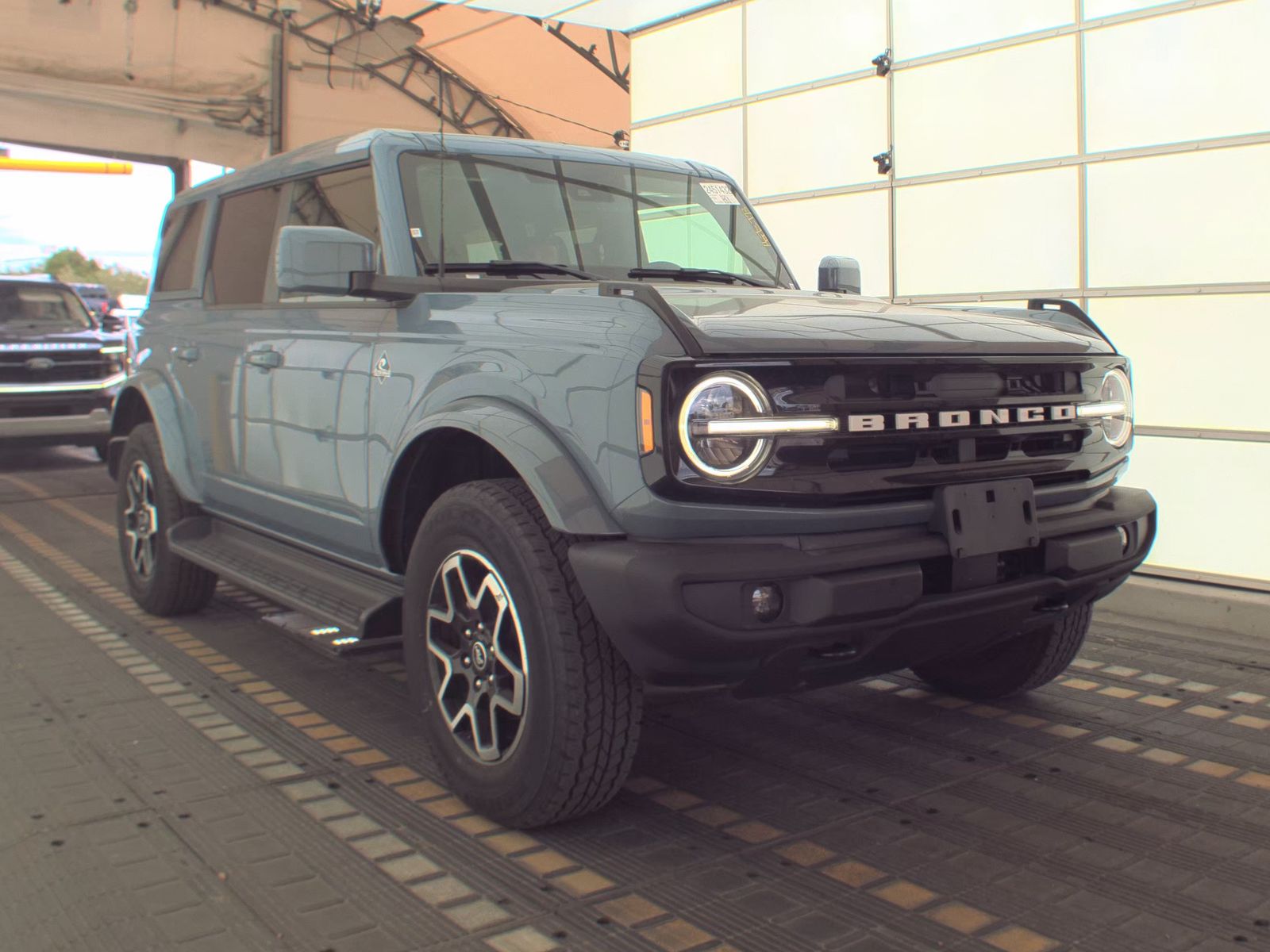 FORD BRONCO - 5