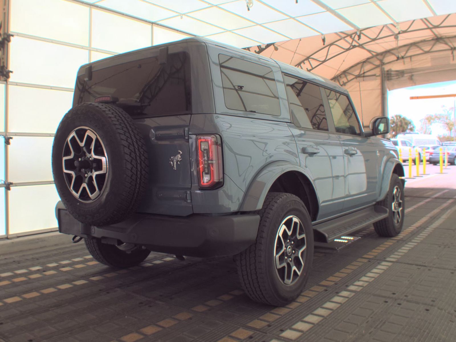 FORD BRONCO - 6