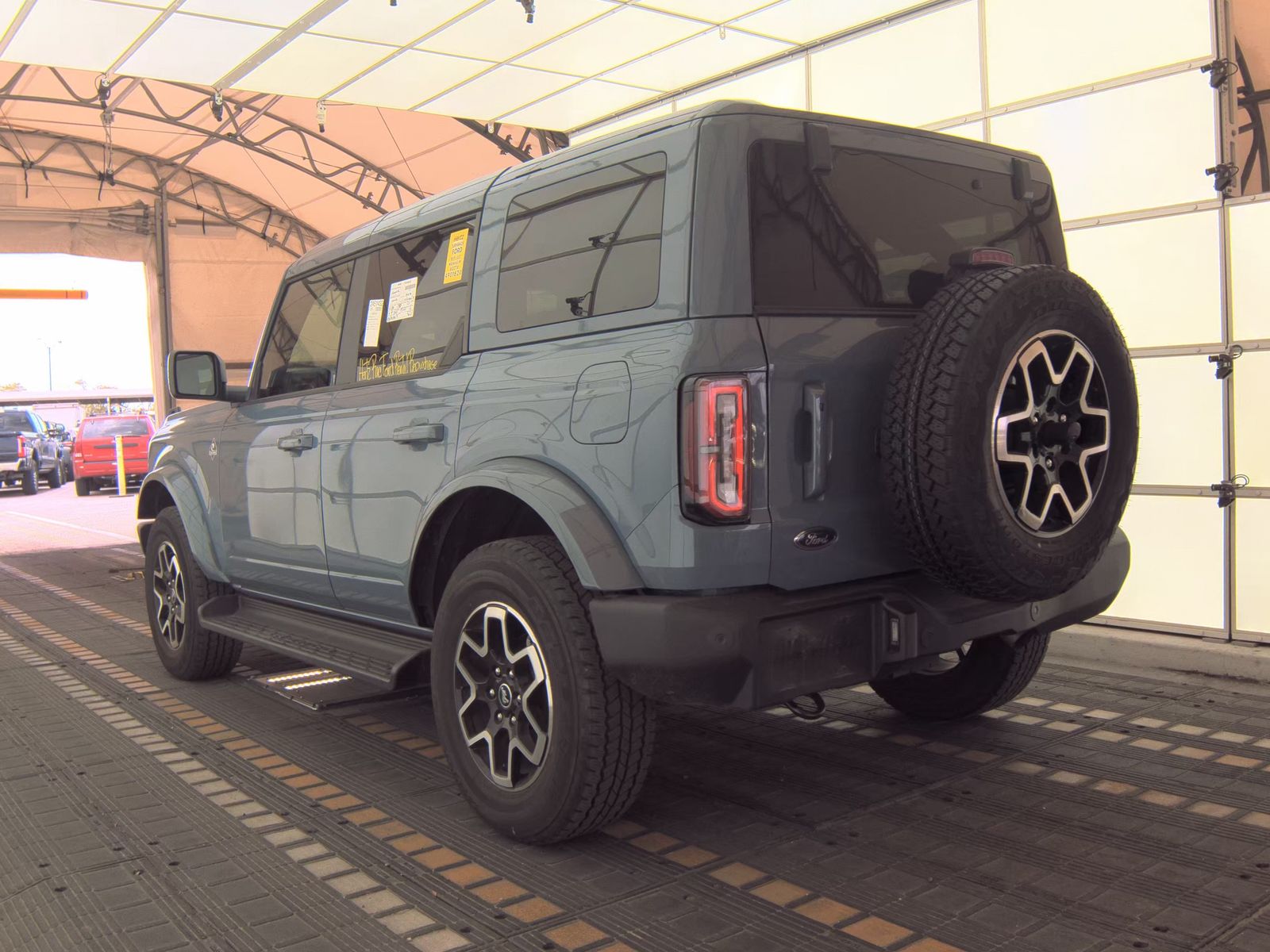 FORD BRONCO - 9