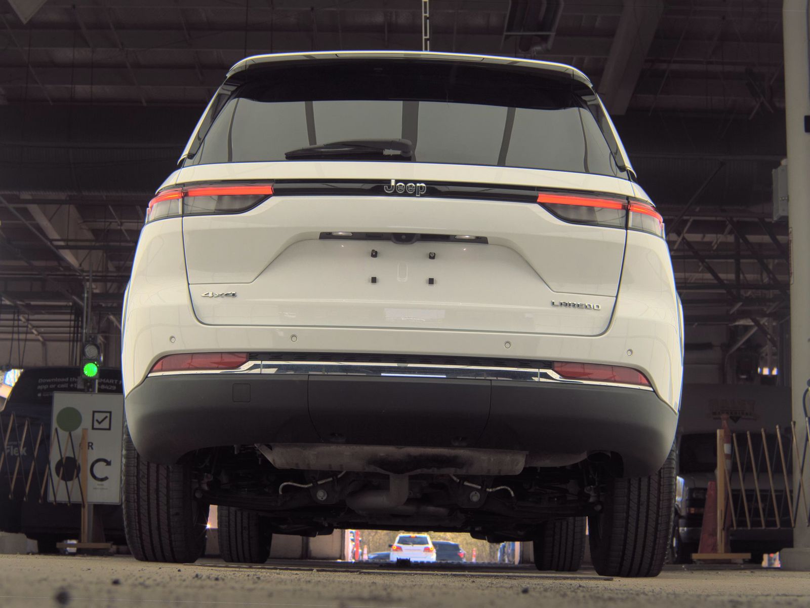 JEEP GRAND CHEROKEE - 8