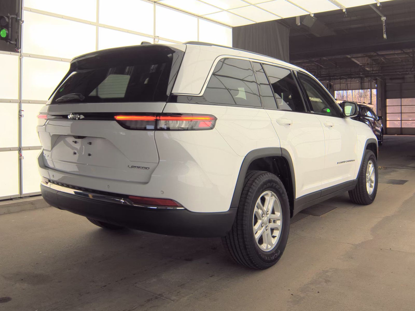 JEEP GRAND CHEROKEE - 6