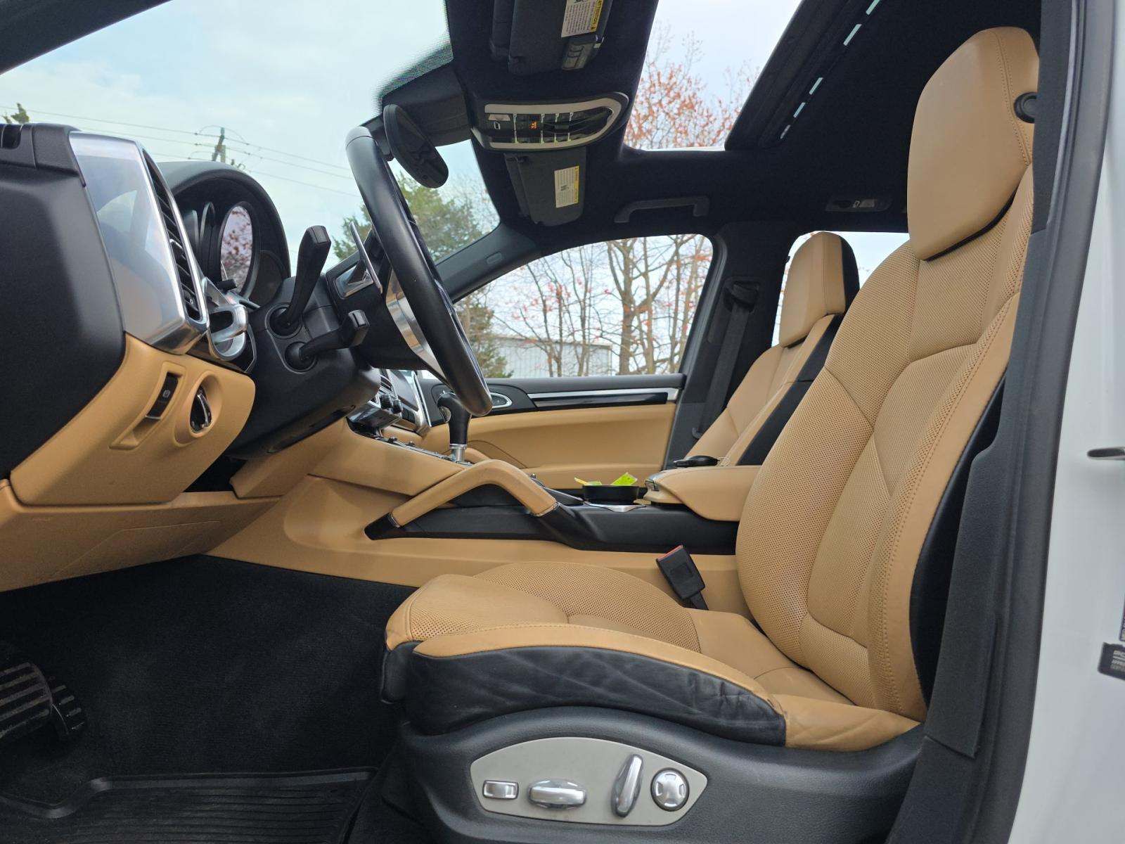 PORSCHE CAYENNE - 5