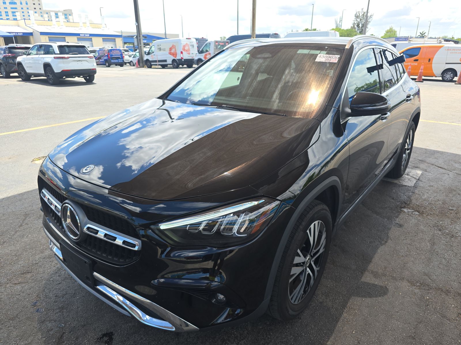 MERCEDES-BENZ GLA-CLASS - 1