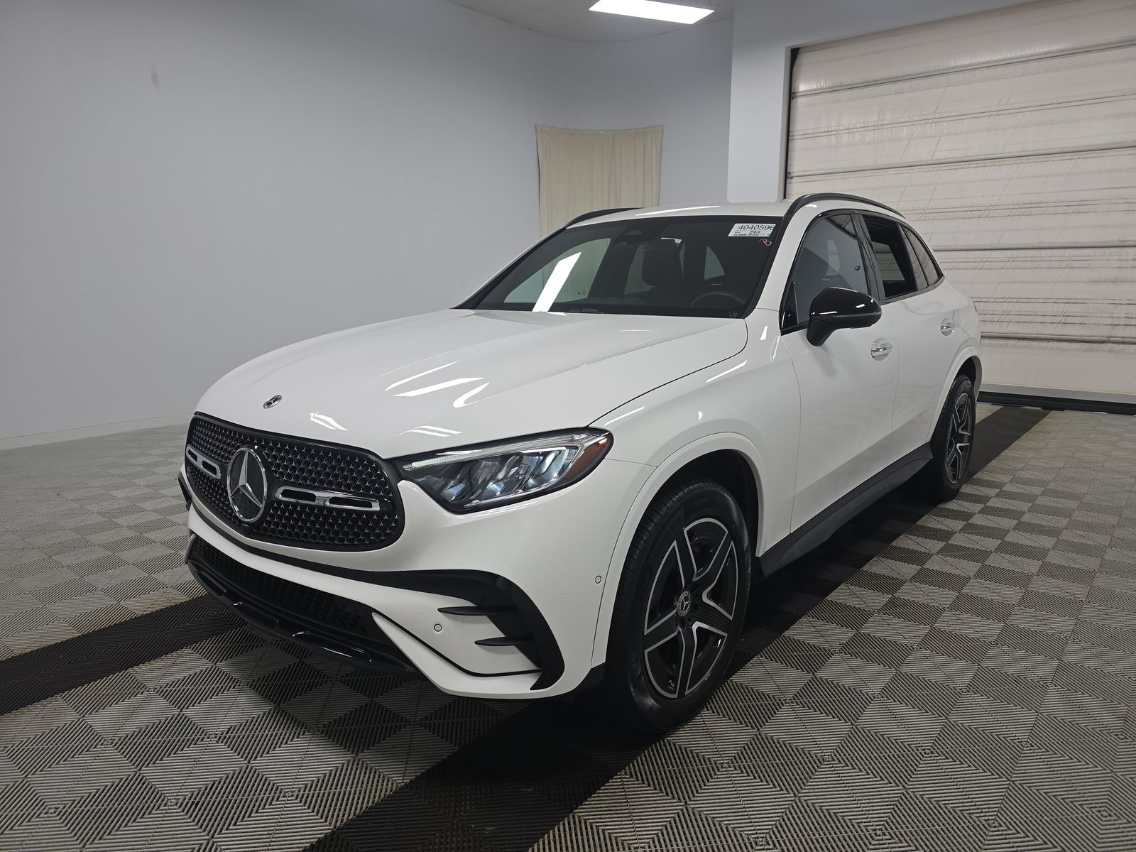 MERCEDES-BENZ GLC-CLASS - 1