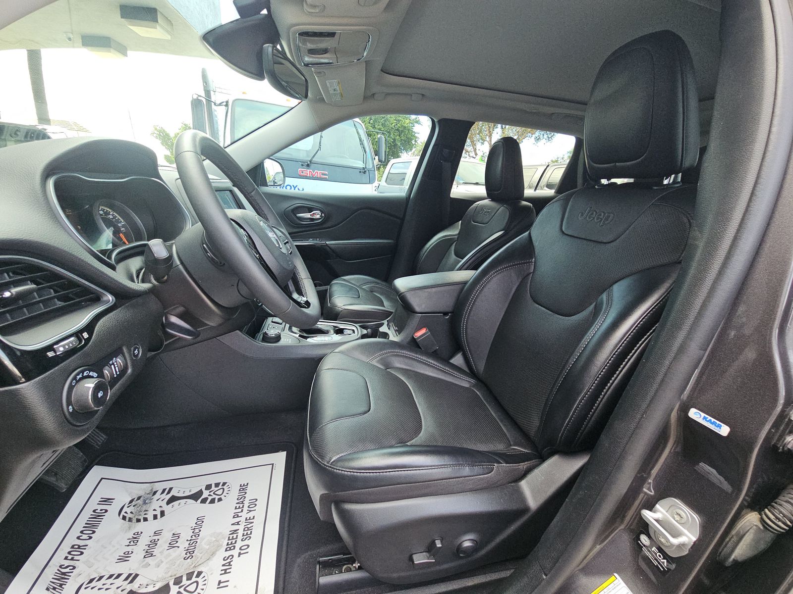 JEEP ALTITUDE LUX - 8