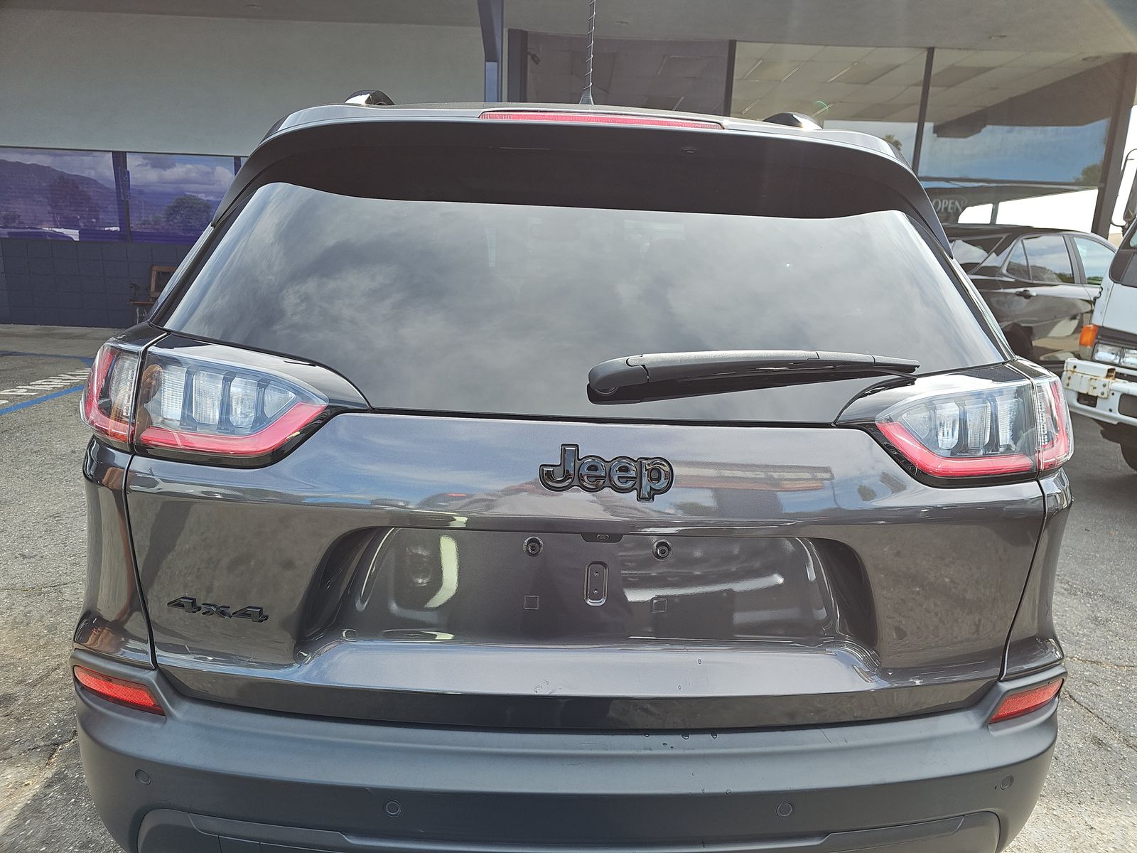 JEEP ALTITUDE LUX - 6