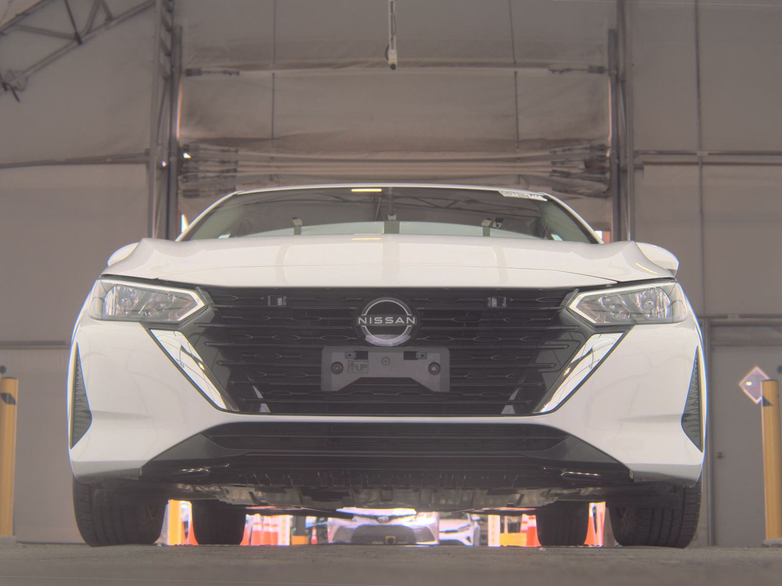 NISSAN SENTRA - 4