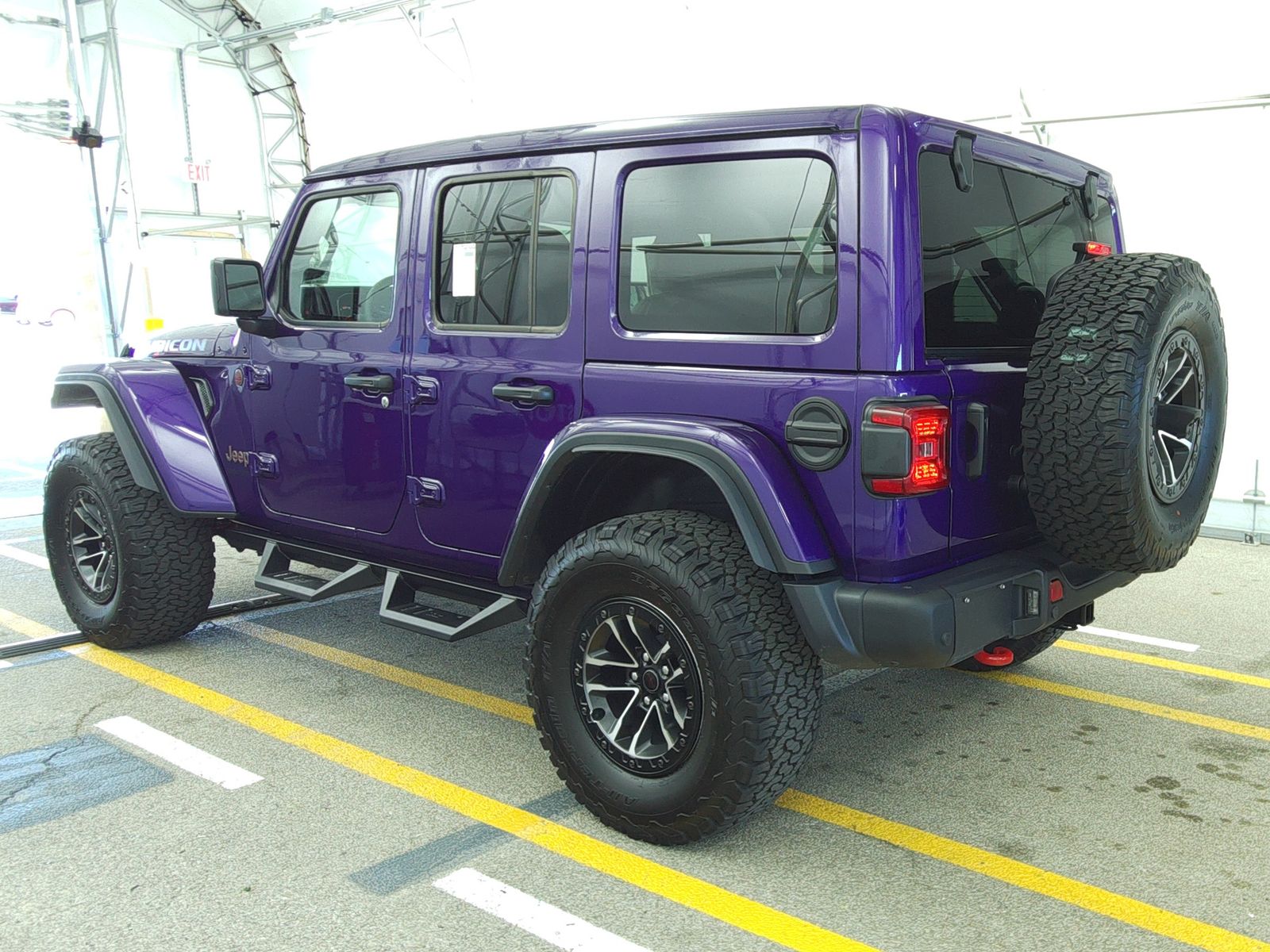JEEP RUBICON X - 7