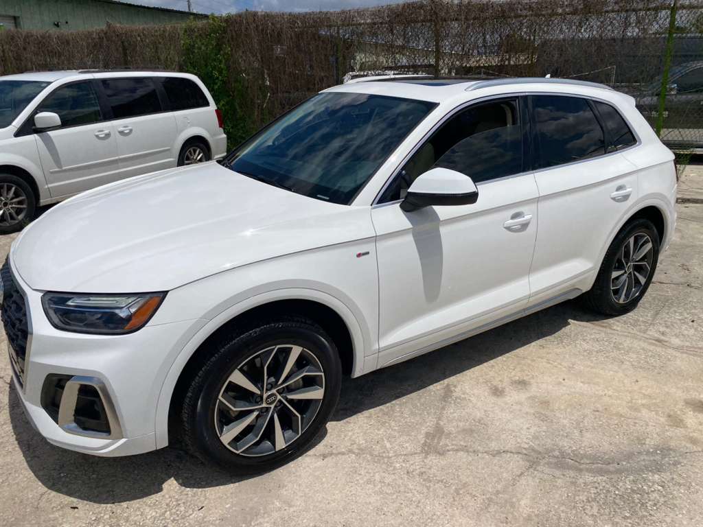 2023 Audi Q5 S line Premium Plus AWD