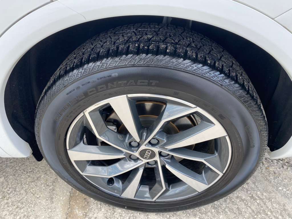 2023 Audi Q5 S line Premium Plus AWD