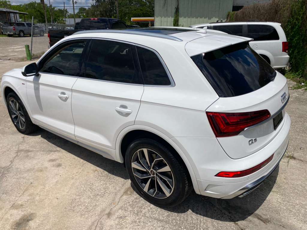 2023 Audi Q5 S line Premium Plus AWD