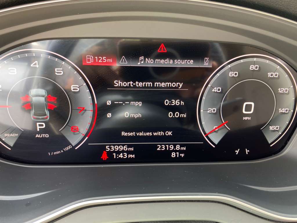 2023 Audi Q5 S line Premium Plus AWD