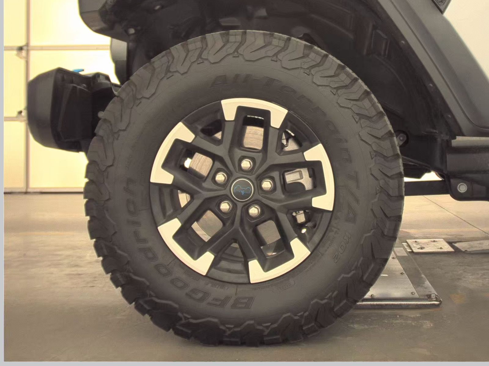 JEEP 4XE RUBICON - 10