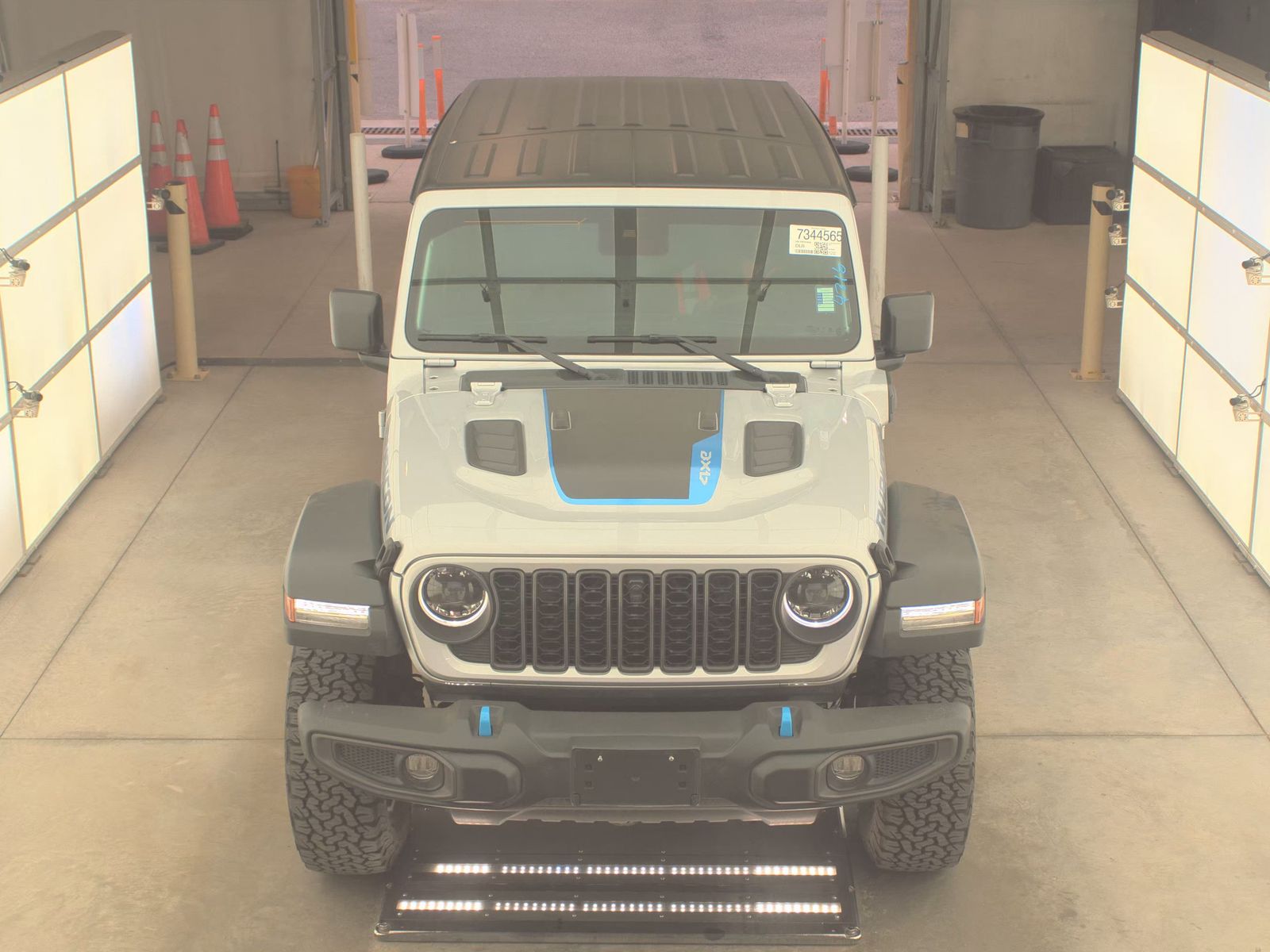 JEEP 4XE RUBICON - 3