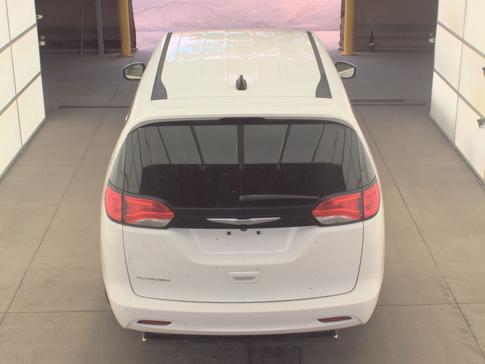 CHRYSLER VOYAGER - 7