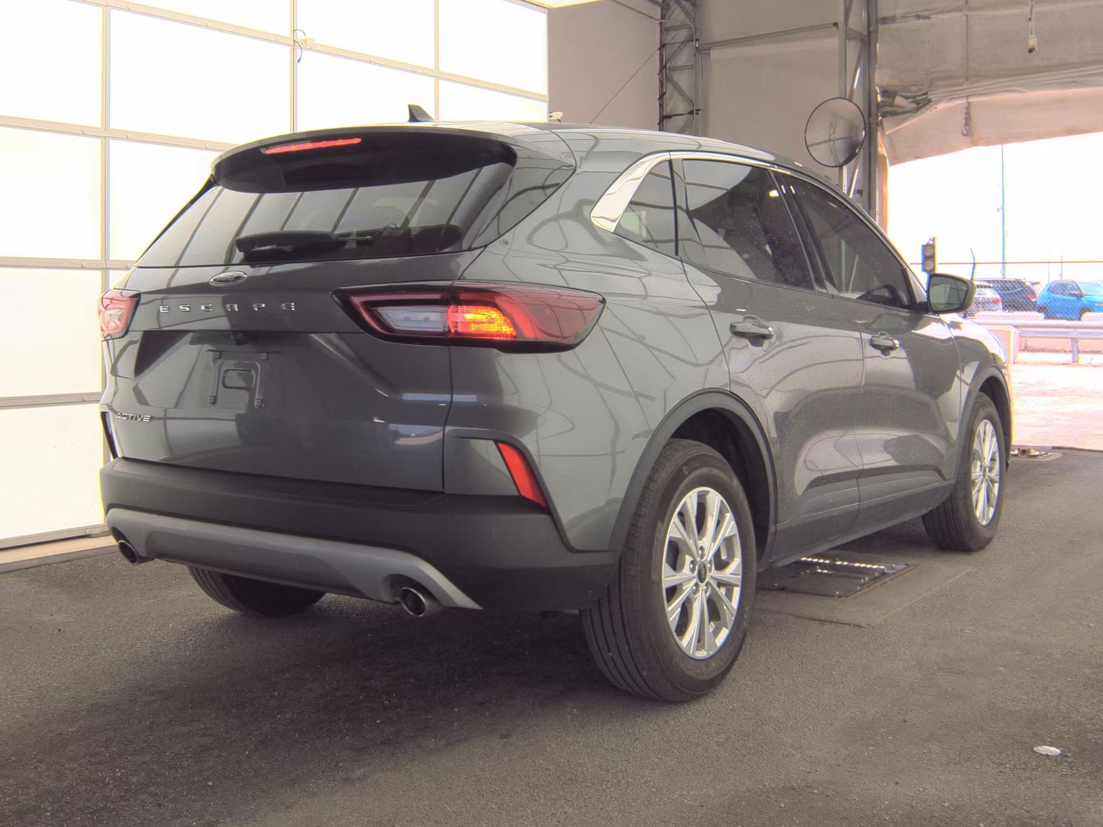 FORD ESCAPE - 6