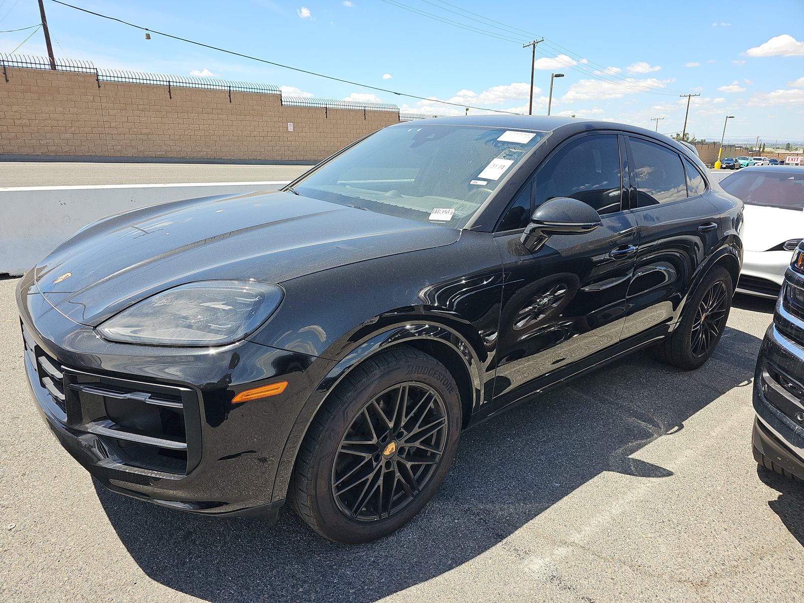 PORSCHE CAYENNE - 1