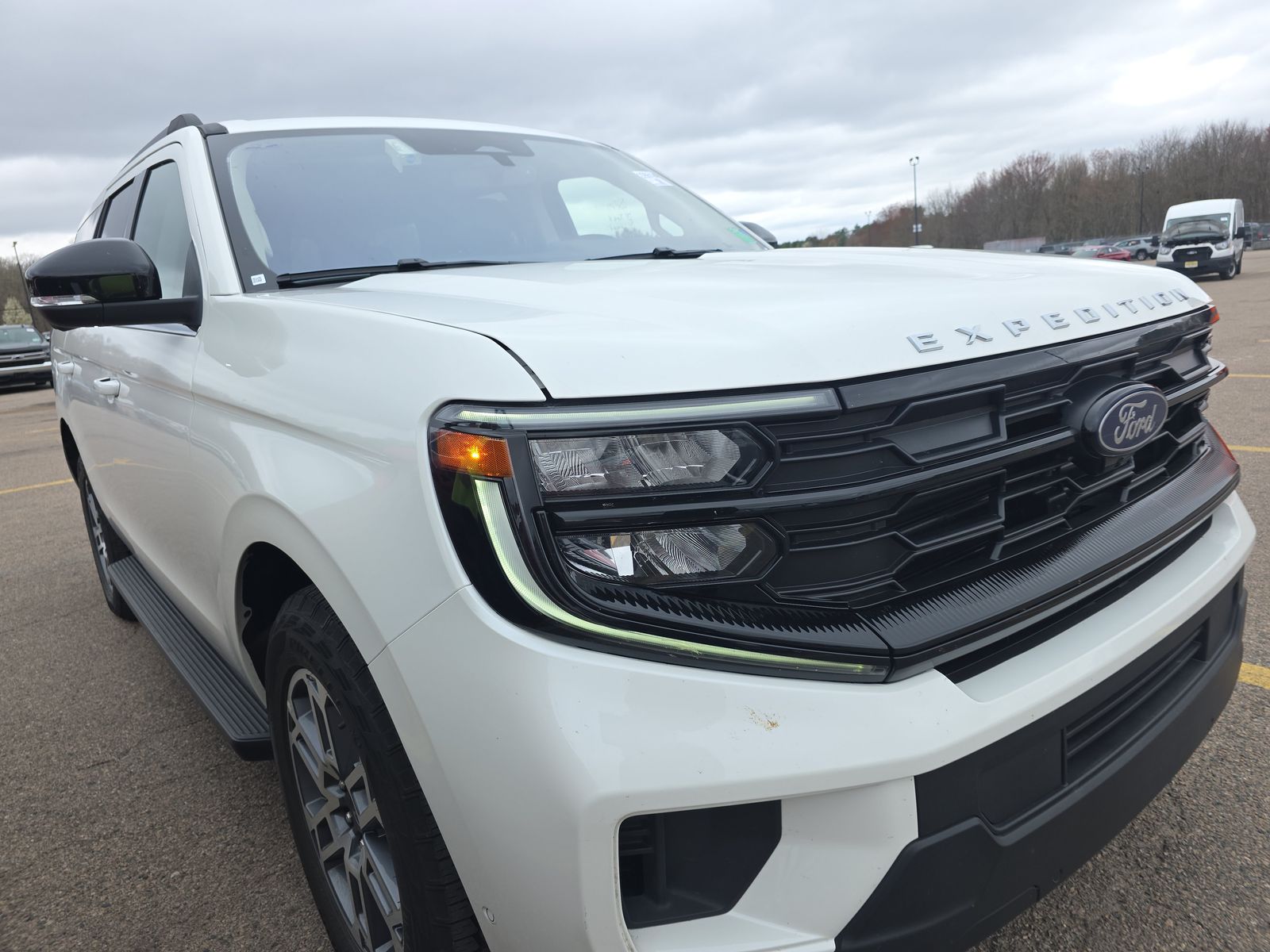 FORD EXPEDITION - 4