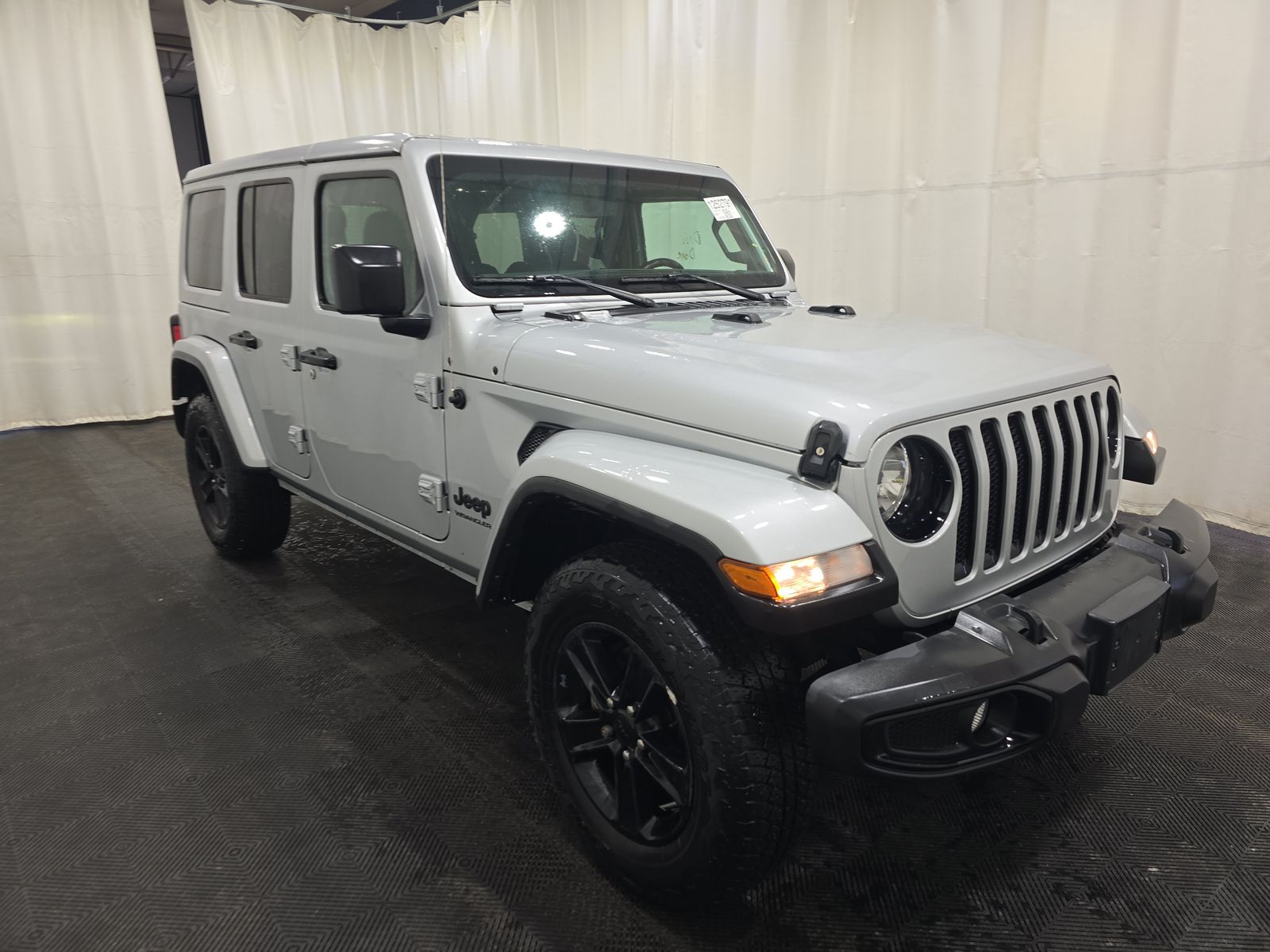 JEEP SAHARA ALTITUDE - 4