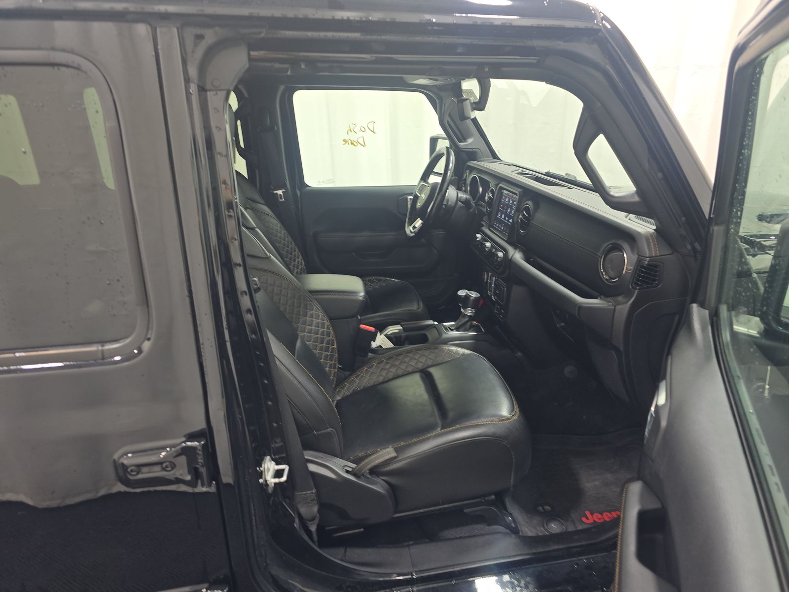 JEEP UNLIMITED HIGH ALTITUDE - 9