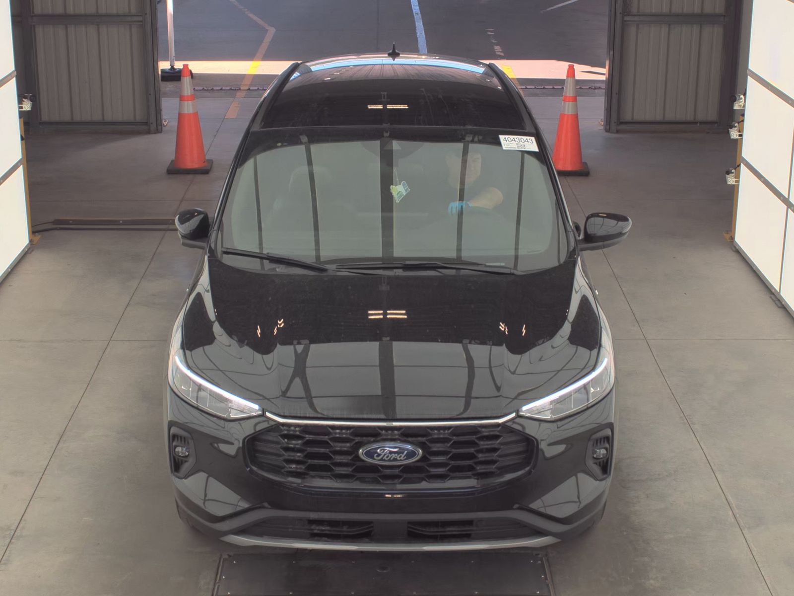 FORD ESCAPE - 3