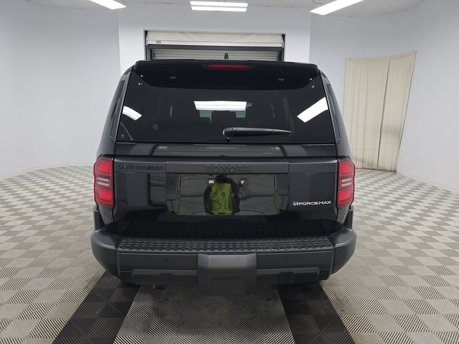 TOYOTA LAND CRUISER - 6