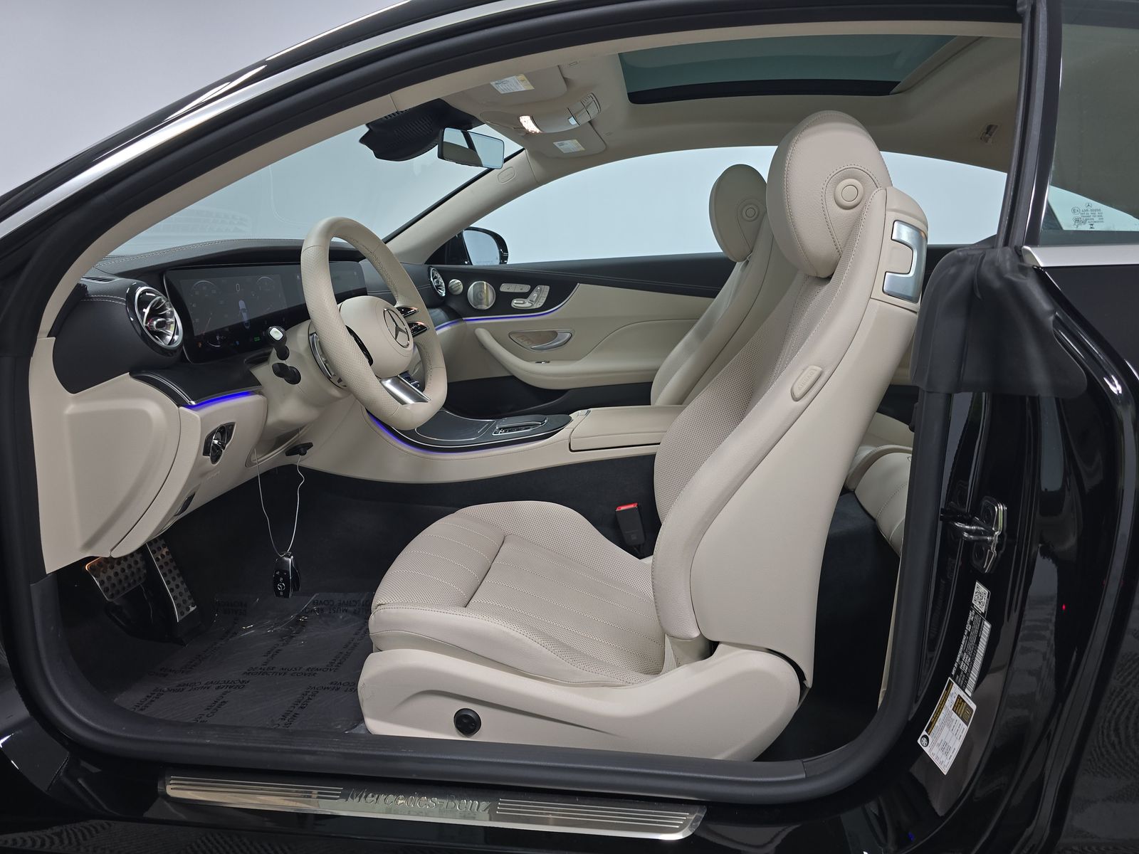 MERCEDES-BENZ E-CLASS - 8