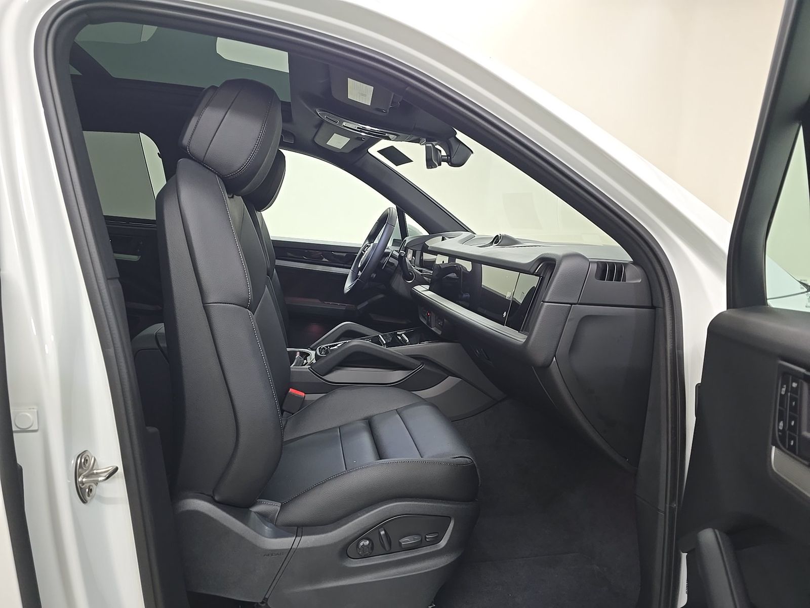PORSCHE CAYENNE - 9