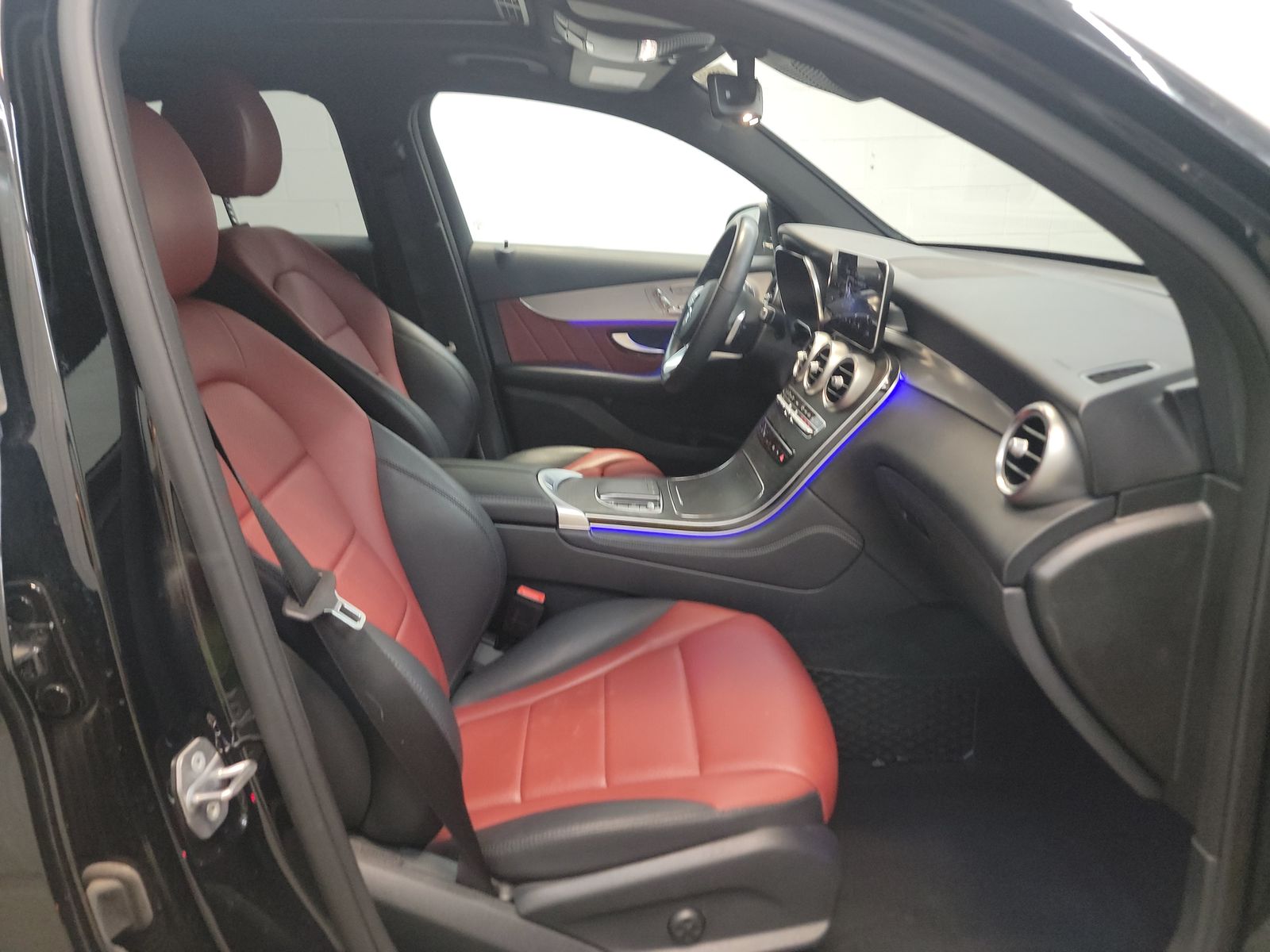 MERCEDES-BENZ GLC-CLASS - 9