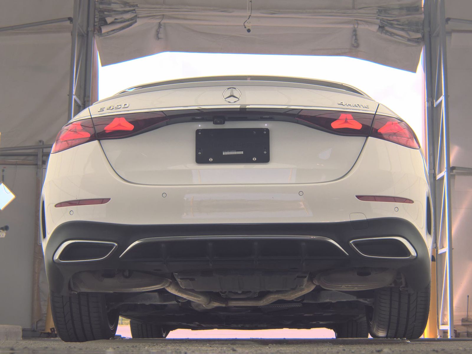 MERCEDES-BENZ E-CLASS - 8