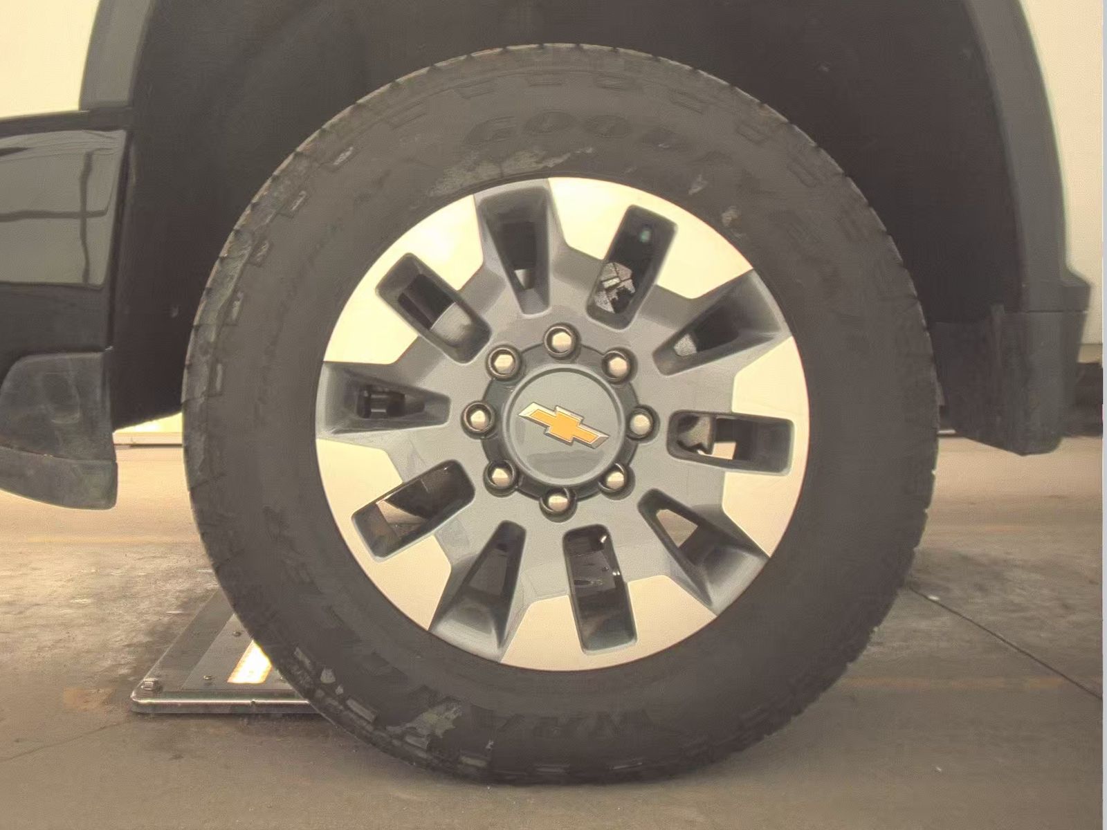 CHEVROLET CUSTOM - 10