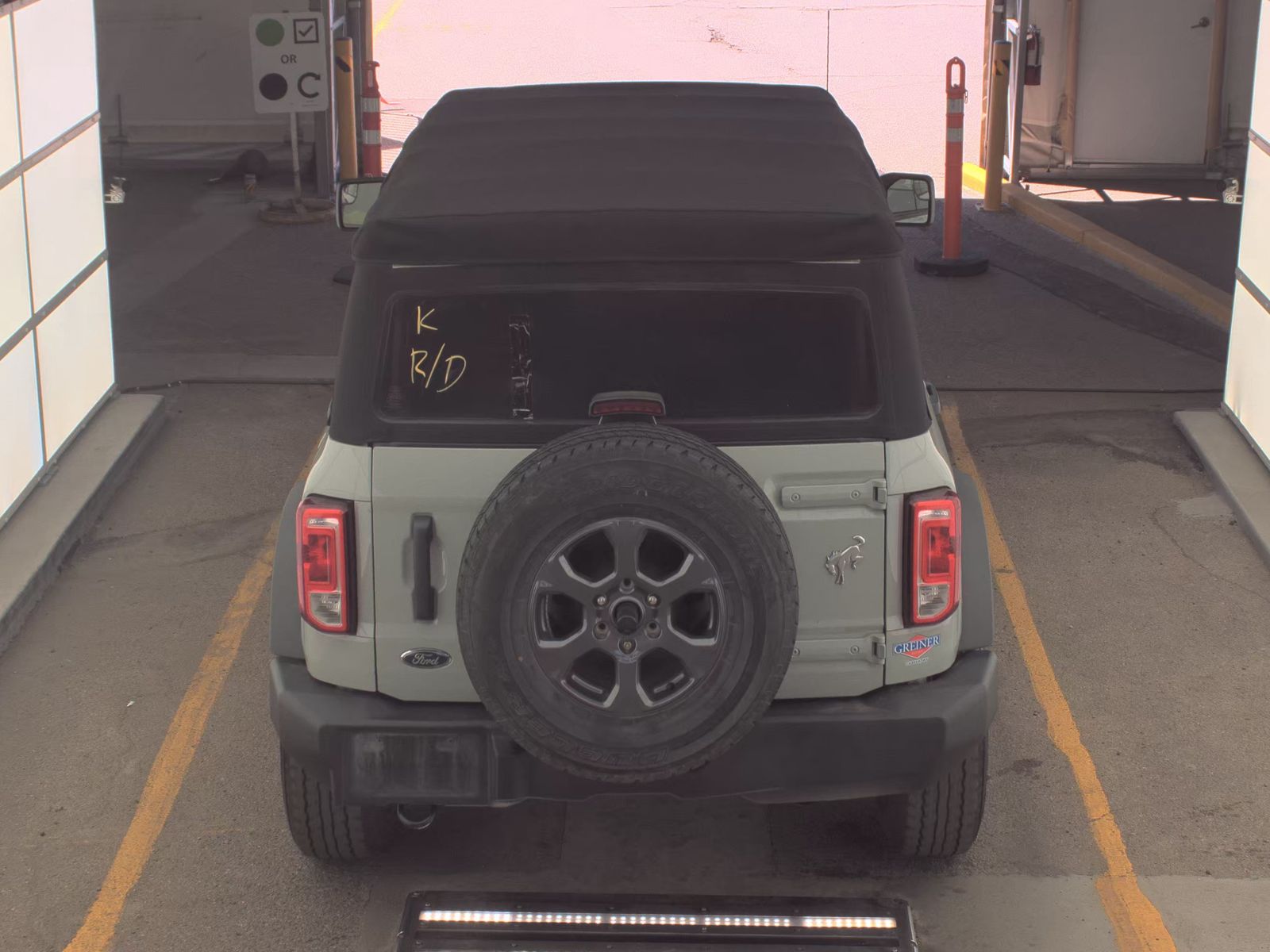 FORD BRONCO - 7