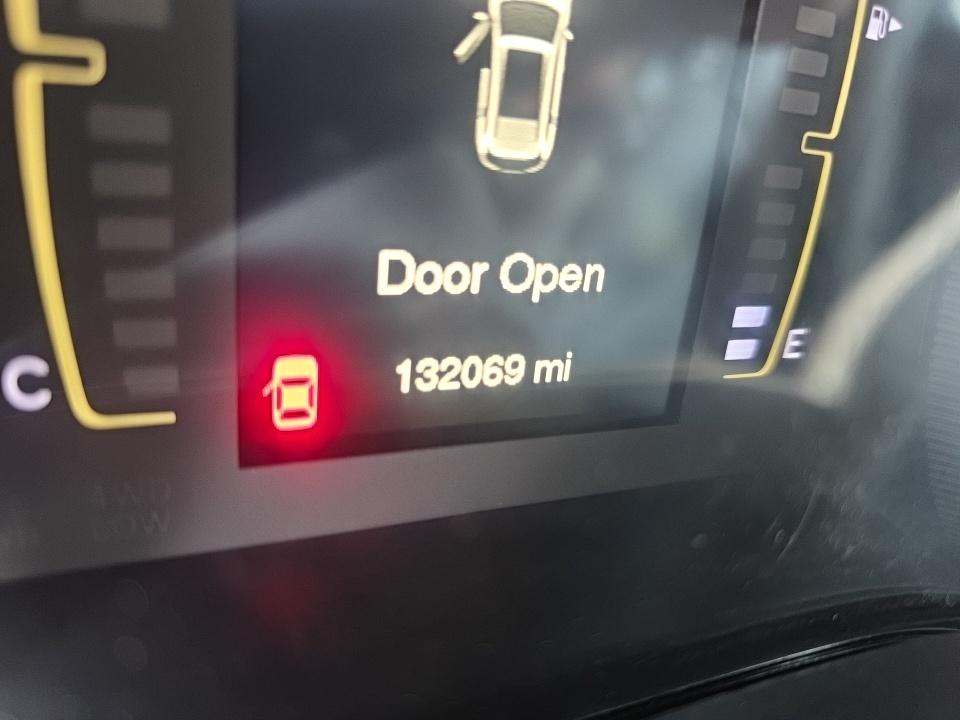 JEEP SPORT ALTITUDE EDITION - 10