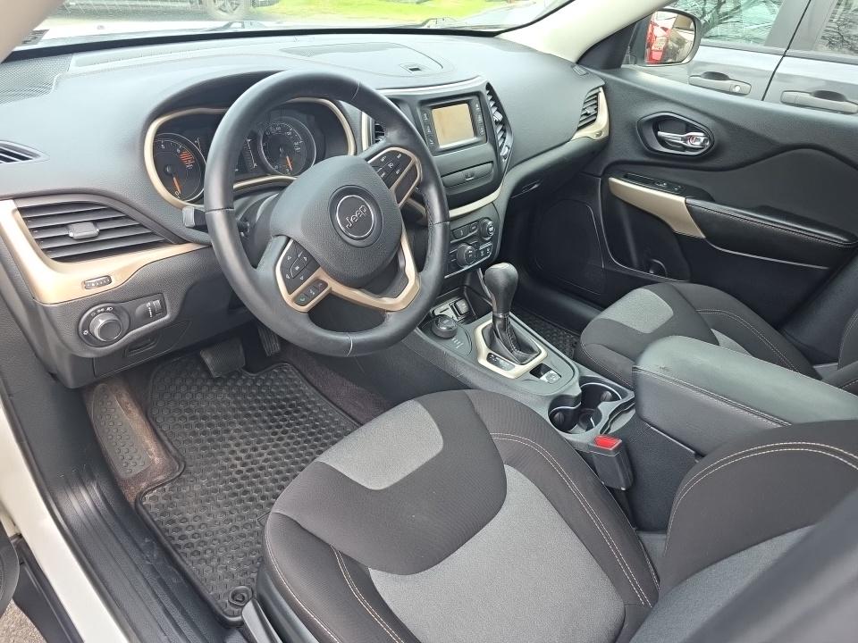 JEEP SPORT ALTITUDE EDITION - 9