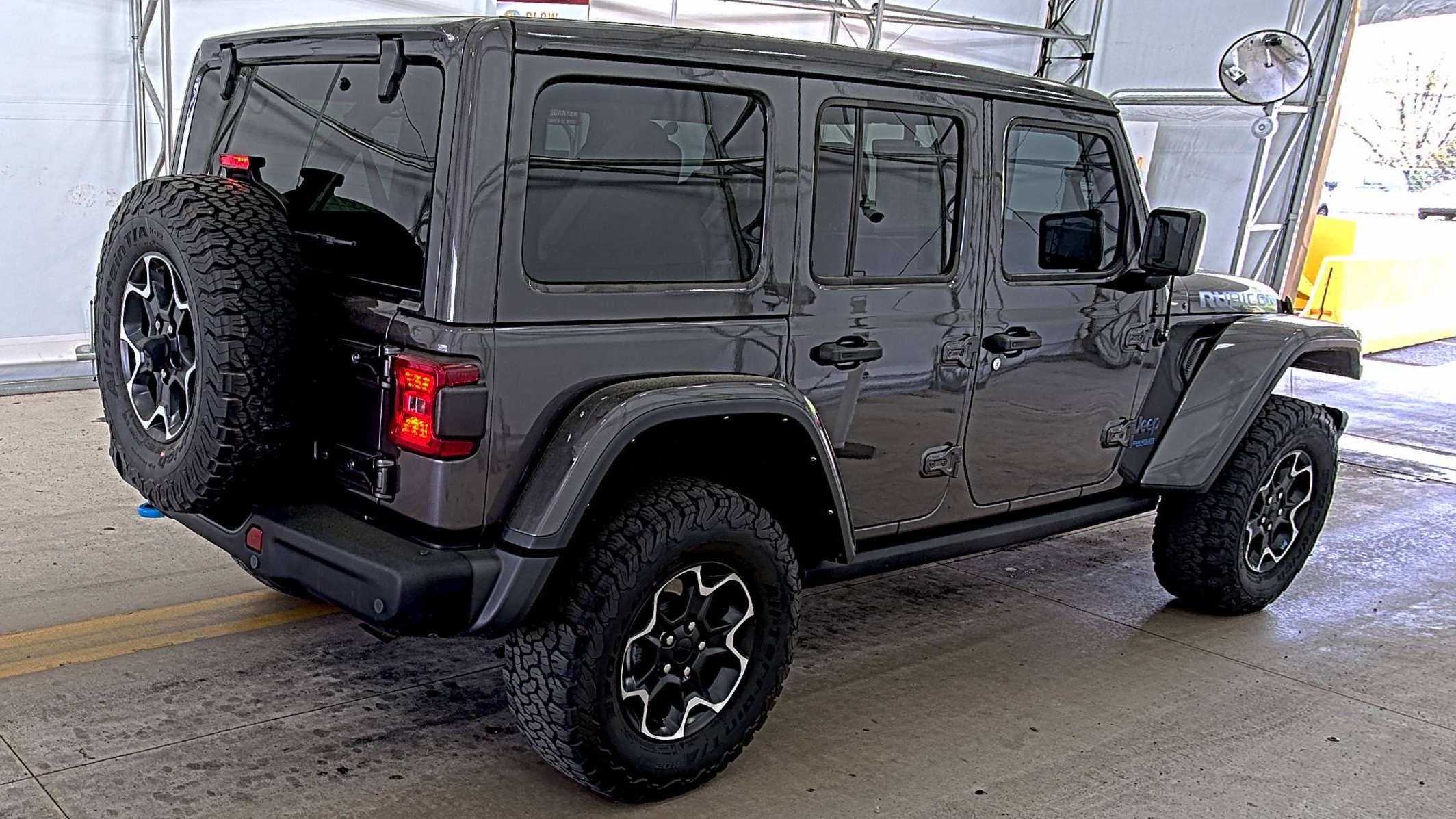 JEEP UNLIMITED 4XE RUBICON - 5