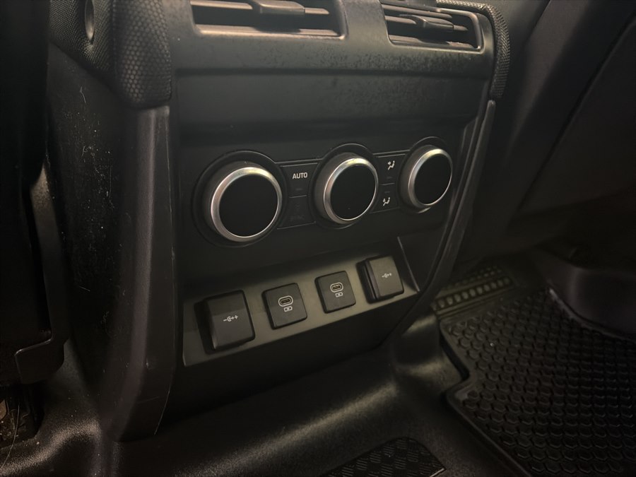 2022 Land Rover Defender 110 X-Dynamic HSE AWD