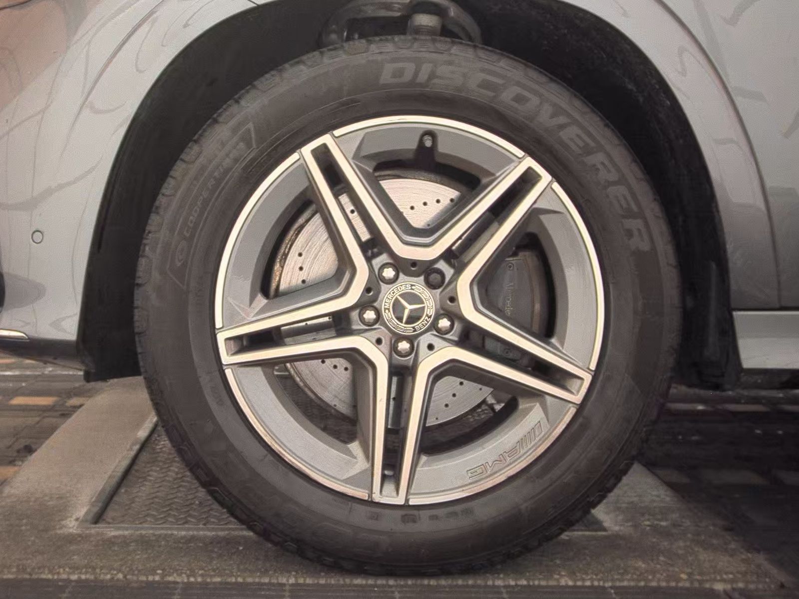 MERCEDES-BENZ GLE-CLASS - 10