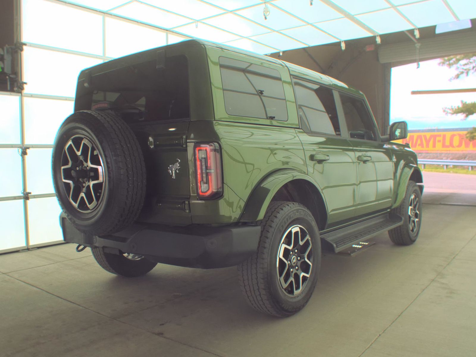 FORD BRONCO - 6