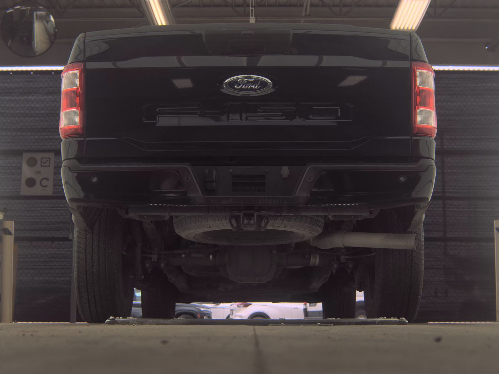 FORD F-150 - 8