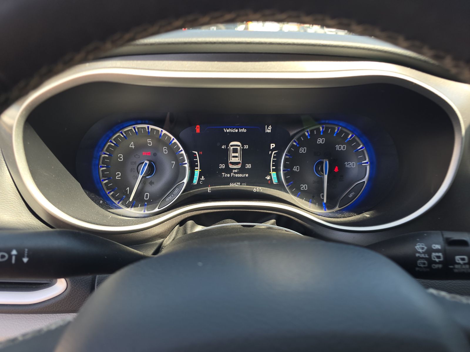 2023 Chrysler Pacifica Touring L FWD