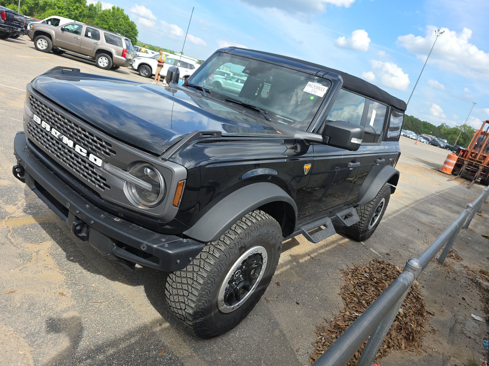 FORD BRONCO - 1