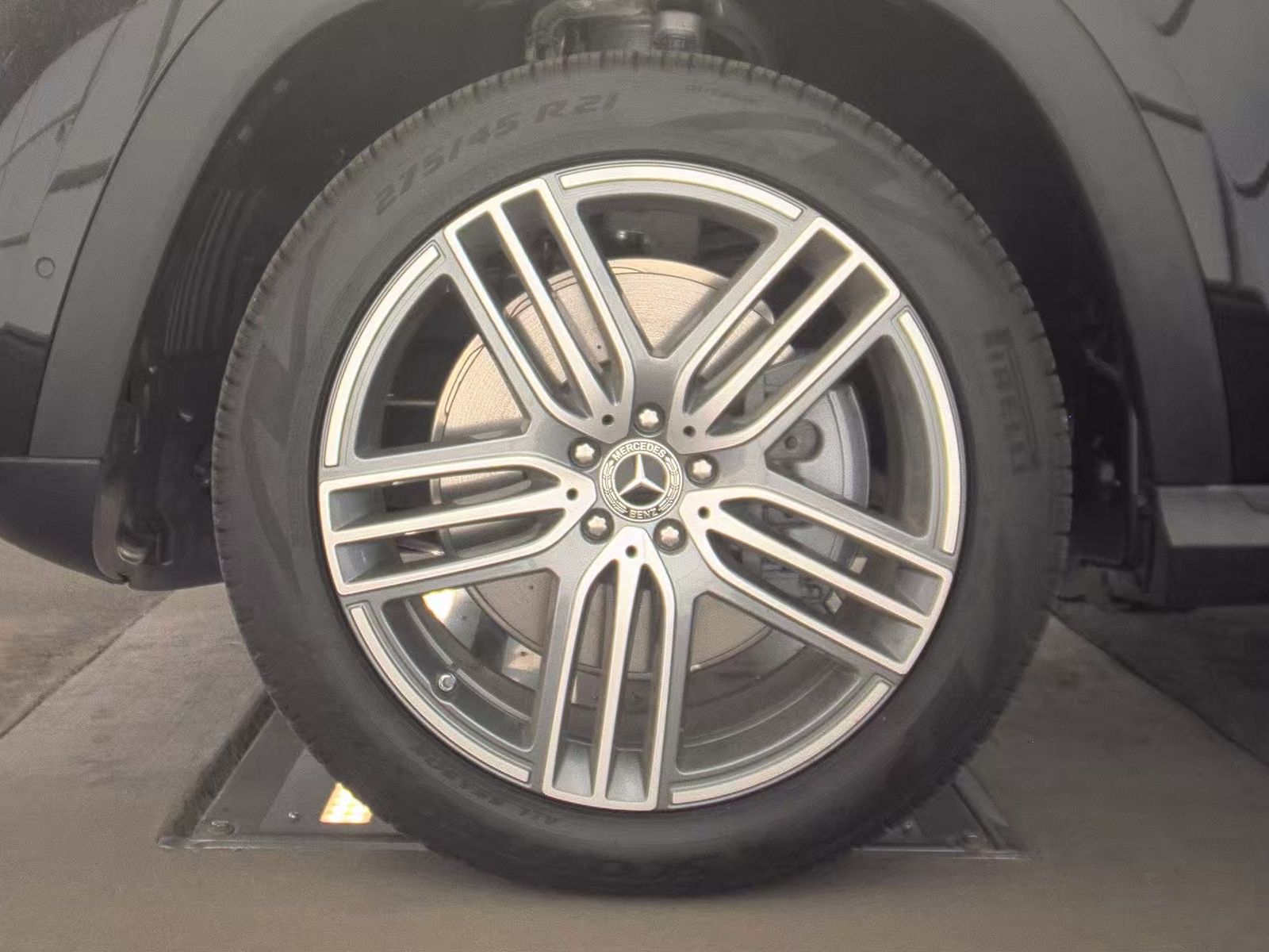 MERCEDES-BENZ GLS-CLASS - 10